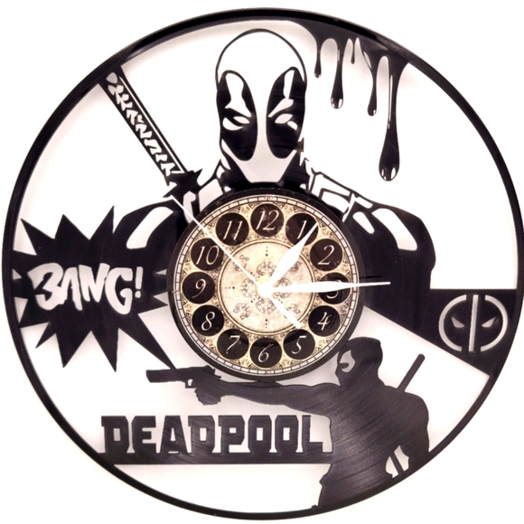 DEADPOOL vinyl record clock - Picture 1 of 2